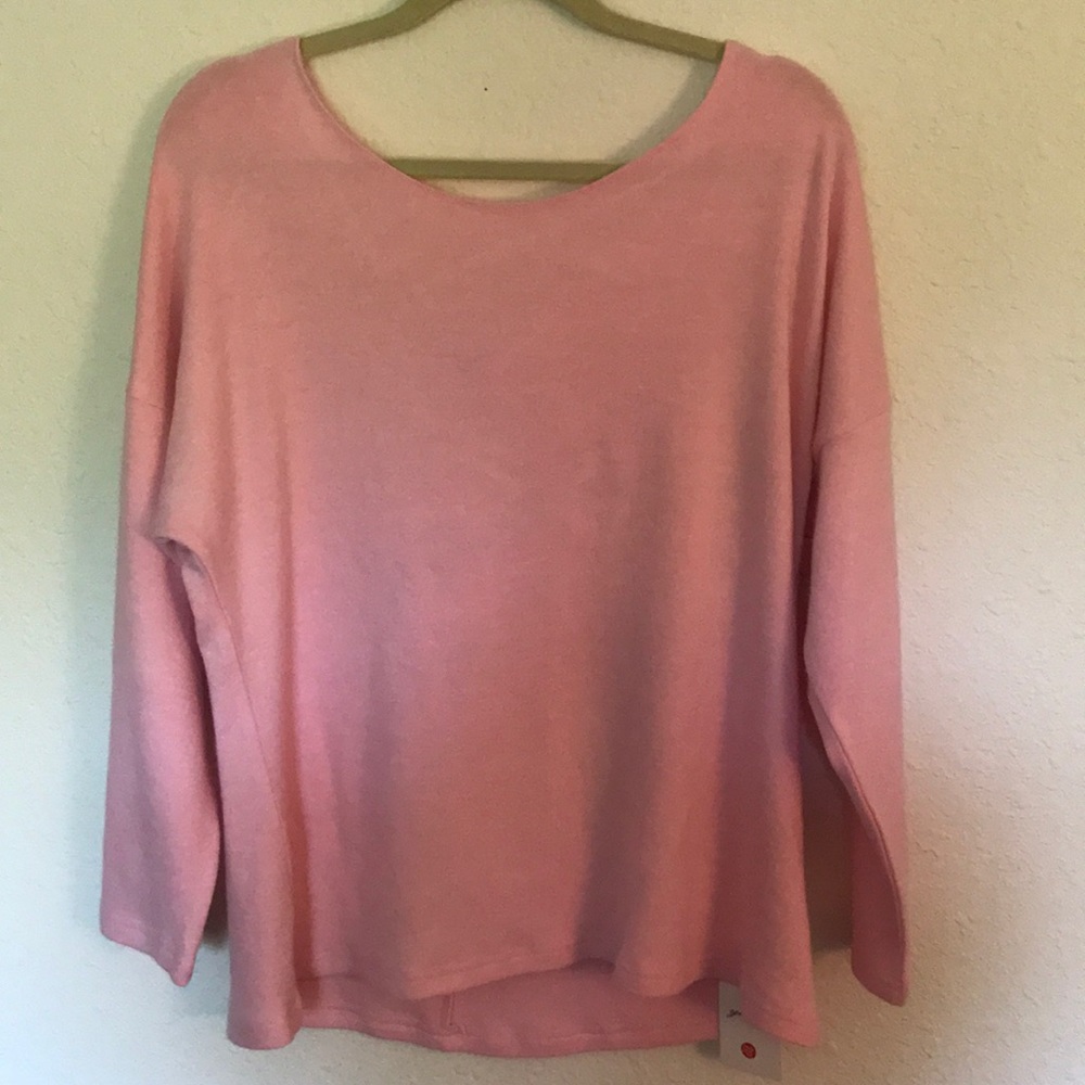 Lightweight Pink Sweater- with Sexy Back!! NWT